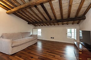 Coronari Apartment