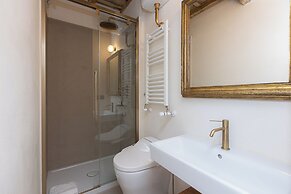 Coronari Apartment
