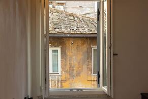 Coronari Apartment