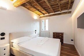 Coronari Apartment
