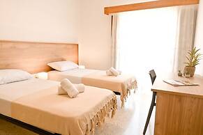 7 MEDITERRANEA VILLA