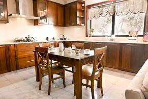 7 MEDITERRANEA VILLA