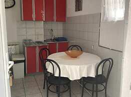 Duga House