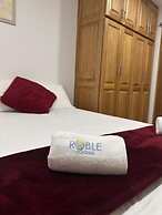 ROBLE COLONIAL