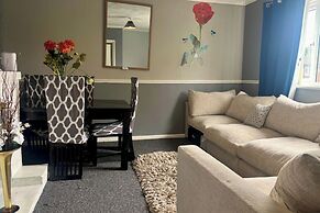 Cozy Cottage Retreat in Tipton