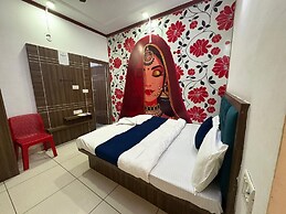 HOTEL AD RESEDENCY