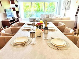 Bolongo 1BR Your Exclusive Oceanfront Escape