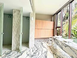 Bolongo 1BR Your Exclusive Oceanfront Escape