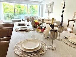 Bolongo 2BR Your Exclusive Oceanfront Escape