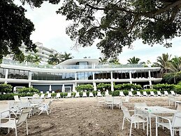 Bolongo 2BR Your Exclusive Oceanfront Escape
