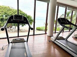 Bolongo 3BR Your Exclusive Oceanfront Escape