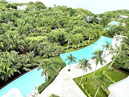 Bolongo 3BR Your Exclusive Oceanfront Escape