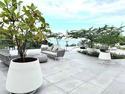 Bolongo 3BR Your Exclusive Oceanfront Escape