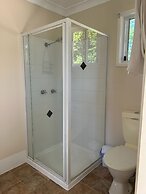 Tropical Hibiscus Caravan Park
