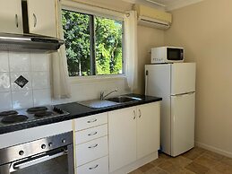 Tropical Hibiscus Caravan Park