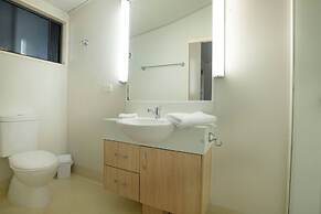 Tropical Hibiscus Caravan Park