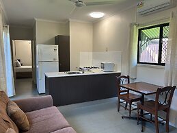 Tropical Hibiscus Caravan Park