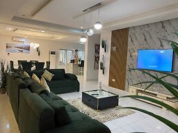 Tristone Hotel&Aspartment