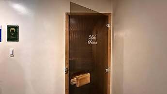 Adahkumaya Luxury Suites