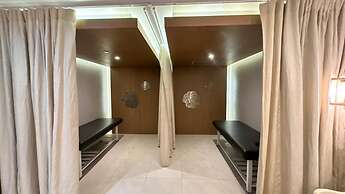 Adahkumaya Luxury Suites