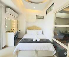 Adahkumaya Luxury Suites