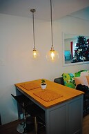 The Loop Tower Downtown City Centre Comfy 2bR