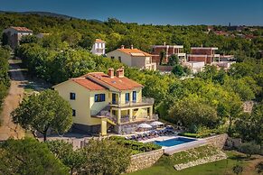 Seaview Pool House Mytilus