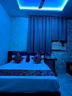 Hotel Shiv Grand SV