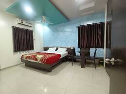 Hotel Mrunal Palace