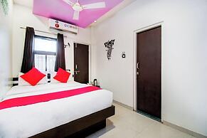 Hotel Mrunal Palace