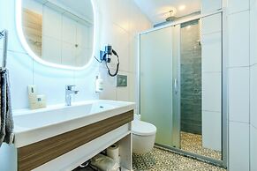 La Casa Marina Suites & Rooms