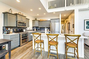 Sleek Getaway on Lake Wawasee w/ Private Dock!