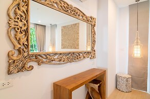 Cozy 2-Bed Apt by the Sea & Beach KBR37