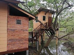 Api-Api Eco Resort