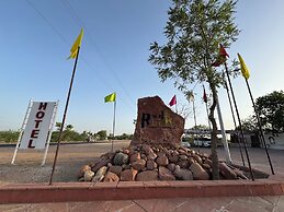 Red Rock Hotel & Restaurant