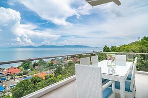 Top Floor 2 Bed Sea View Apartment KBR38