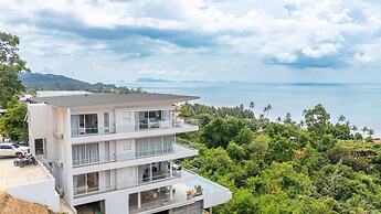 Top Floor 2 Bed Sea View Apartment KBR38