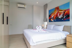 2bedroom TopFloorSeaView apartment KBR39