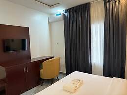 El-Patevadan Hotel and Suites