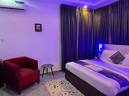 El-Patevadan Hotel and Suites