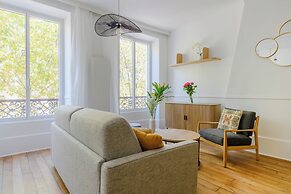 Paris Center Colisée residence
