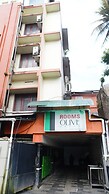 Olive Green Hotel