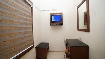Olive Green Hotel