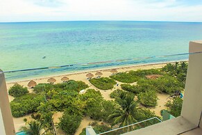 Eubea Luxury beachfront Penthouse