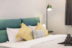 Unique Townhouse Pool Slide Access