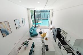 Unique Townhouse Pool Slide Access