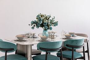 Unique Townhouse Pool Slide Access