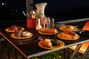 DALLAS EXPRESS HOTEL