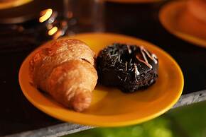 DALLAS EXPRESS HOTEL