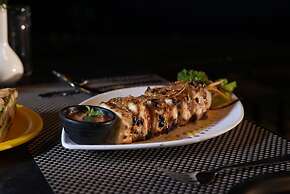 DALLAS EXPRESS HOTEL